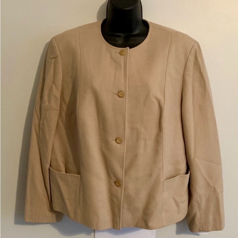 Pendleton Women's Beige Blazer